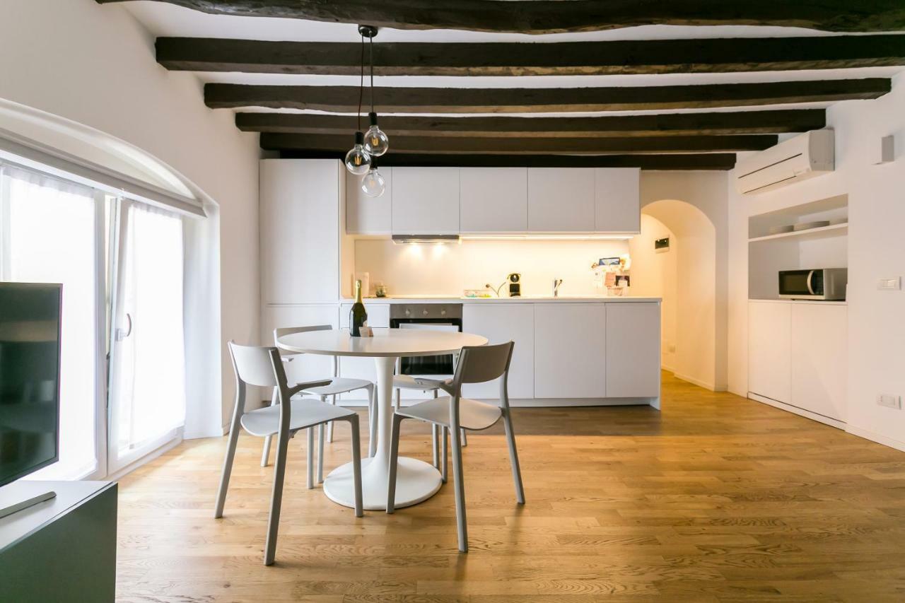 Milano Apartments Mortara Екстер'єр фото
